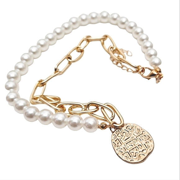 💖 2/$30 faux pearl gold chunky chain link mixed necklace Gold coin pendant - Picture 16 of 16